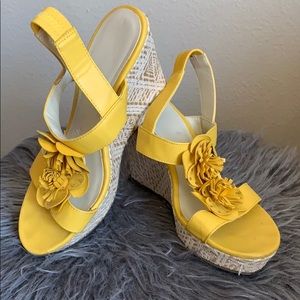 Summer wedges